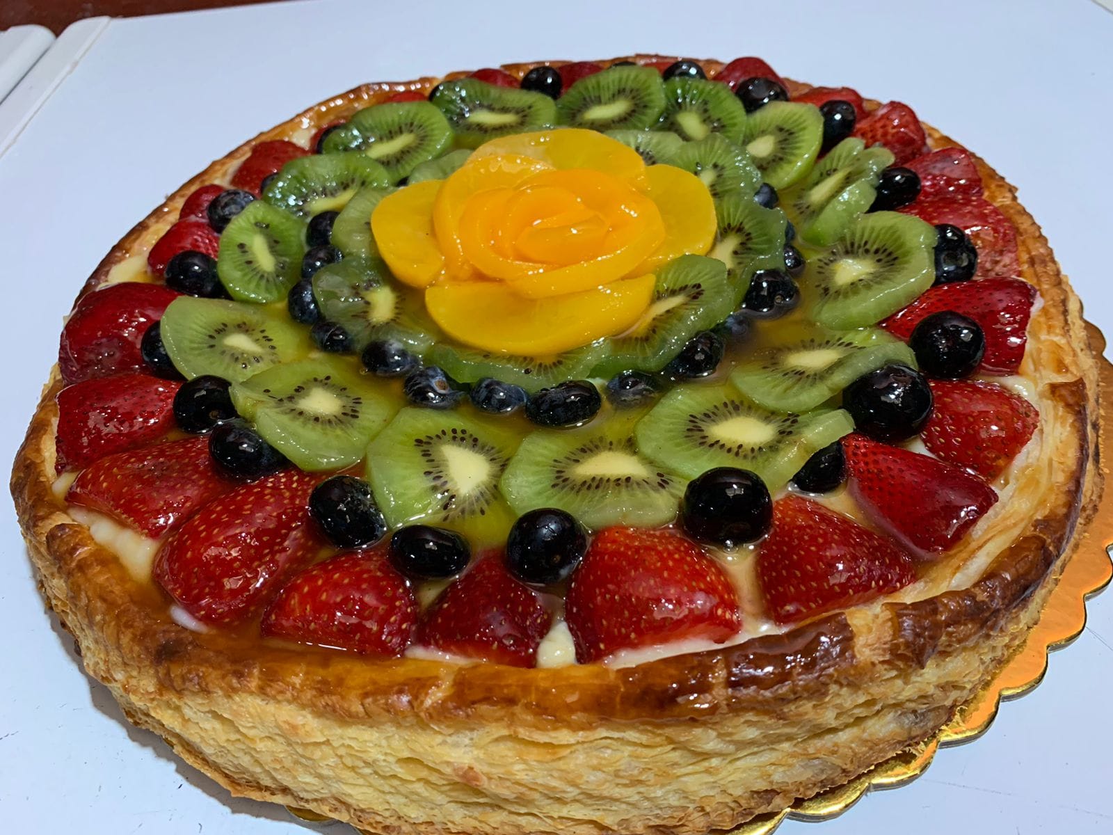 Delicious fruit pies with fresh ingredients
